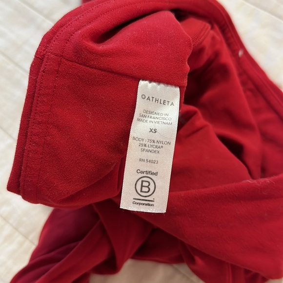 Athleta ultra high rise elation tight - Picture 4 of 4